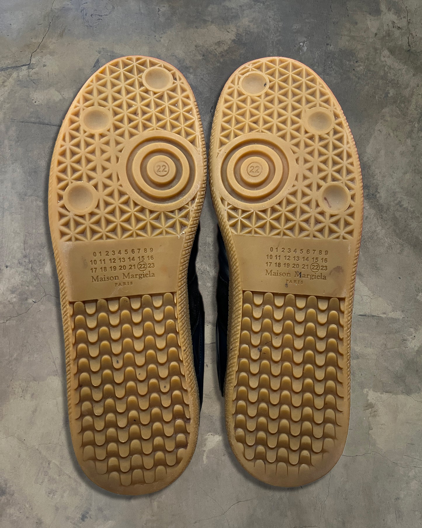 MAISON MARGIELA NAVY GAT