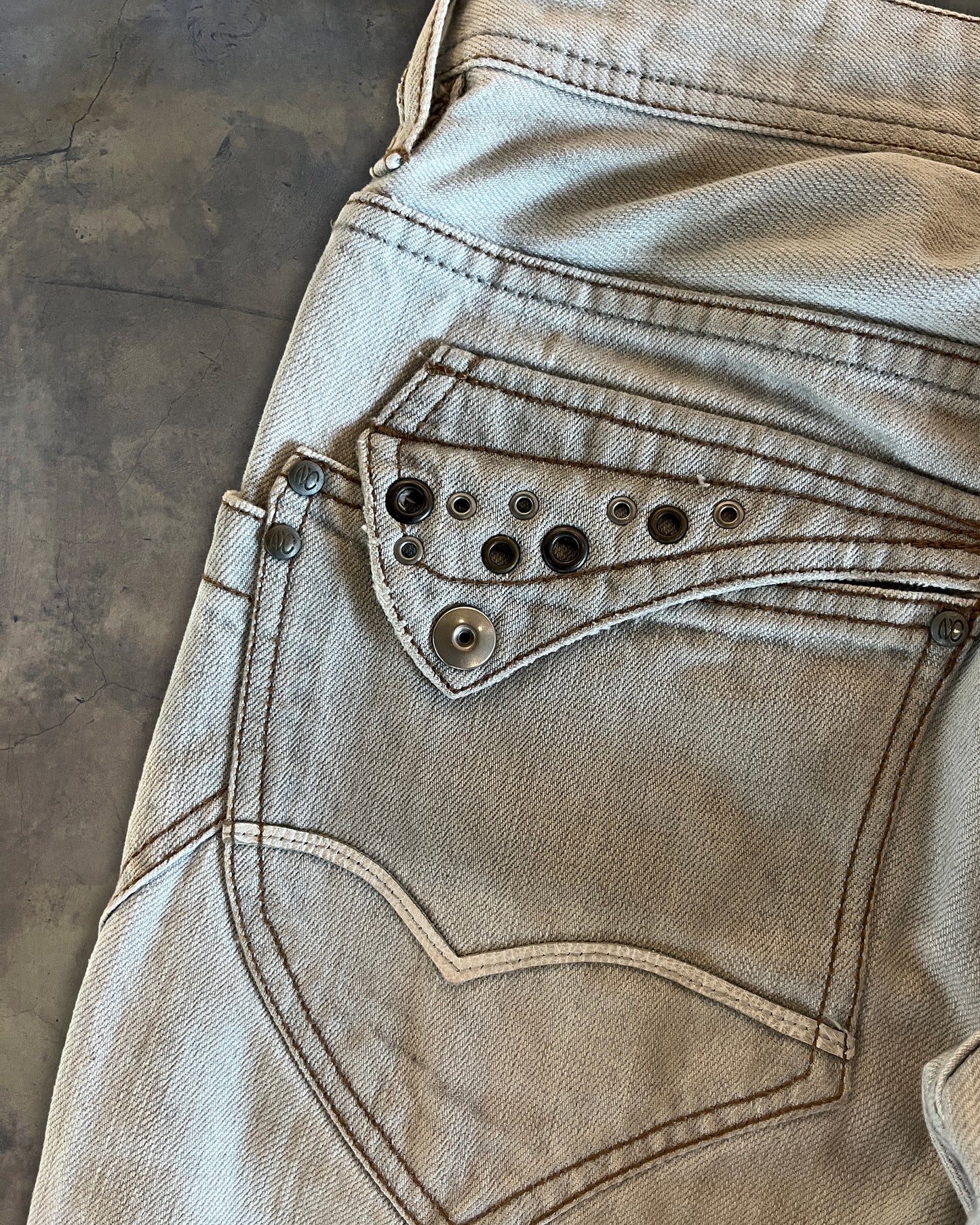 NICOLE CLUB WHITE WASH DENIM