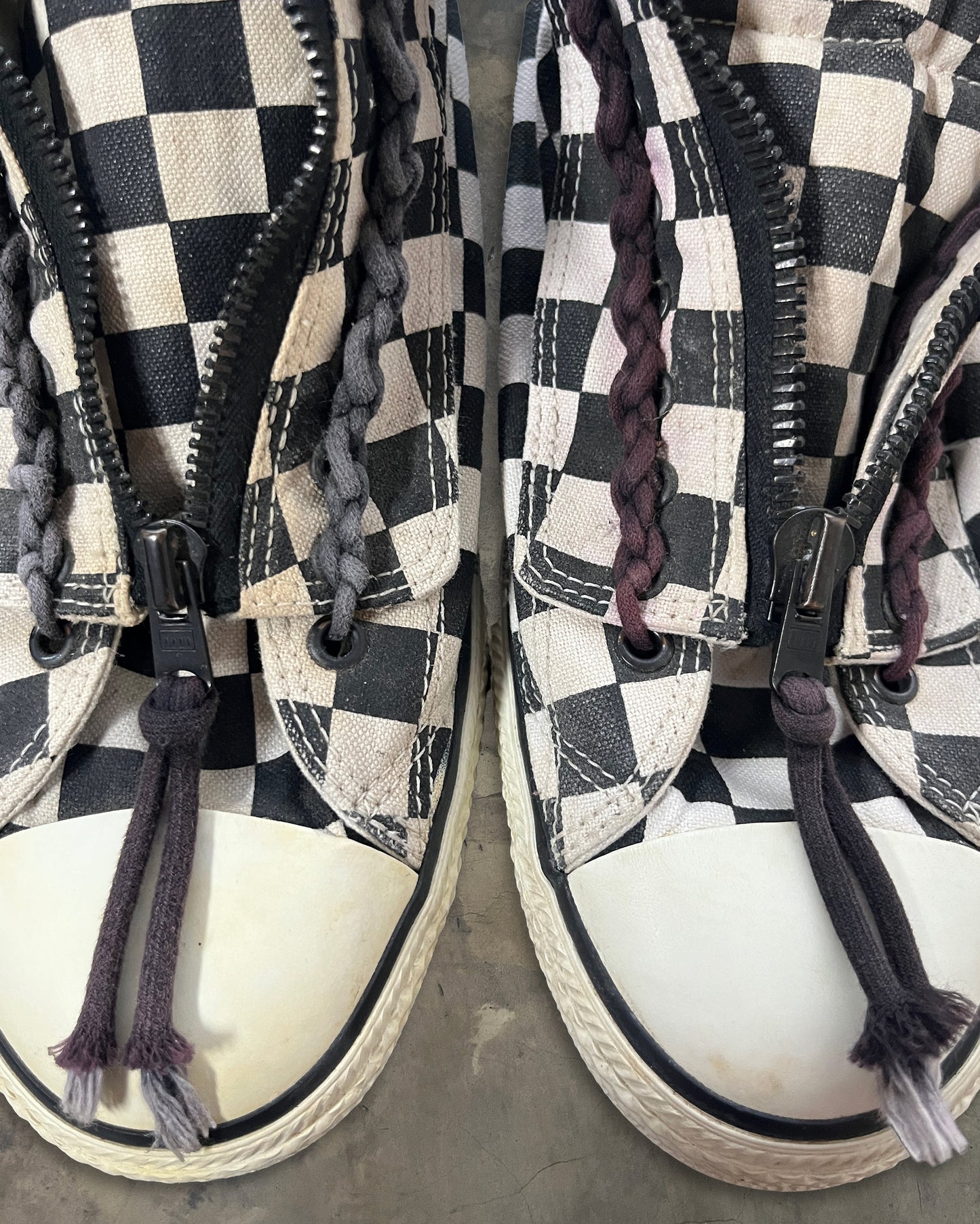 NUMBER (N)INE AW2007 "LOVE GOD MURDER" HIGH TOP CHECKERED SNEAKER