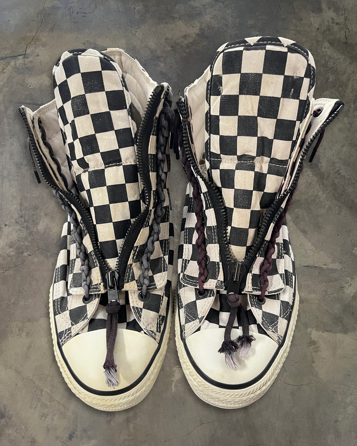 NUMBER (N)INE AW2007 "LOVE GOD MURDER" HIGH TOP CHECKERED SNEAKER