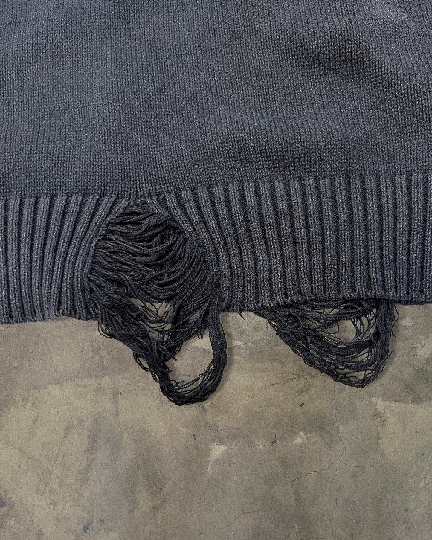 NUMBER(N)INE DESTROYED GRUNGE KNIT