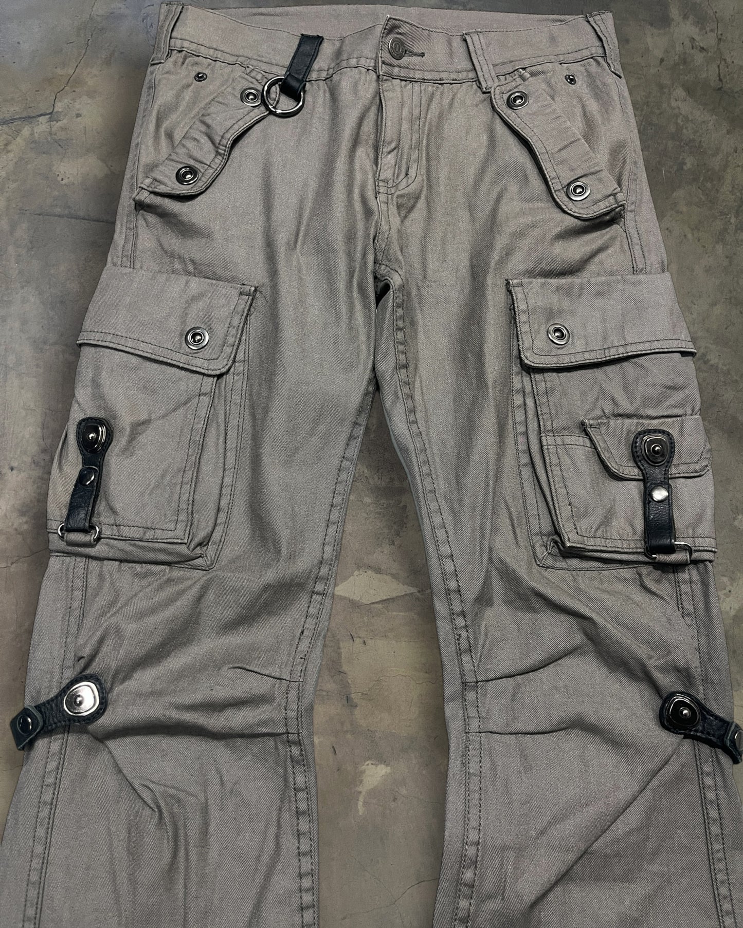 TORNADO MART FLARED TACTICAL CARGO