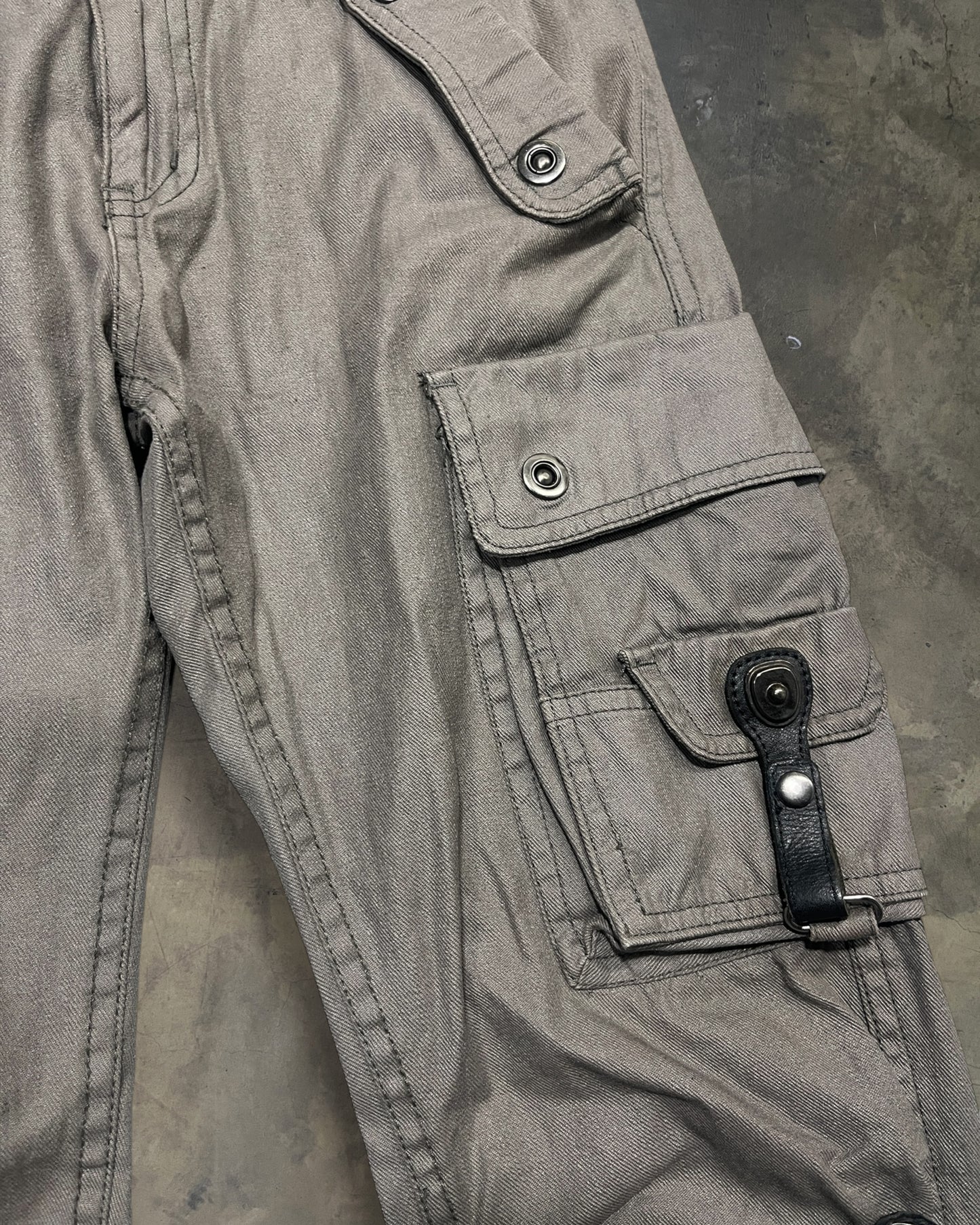 TORNADO MART FLARED TACTICAL CARGO