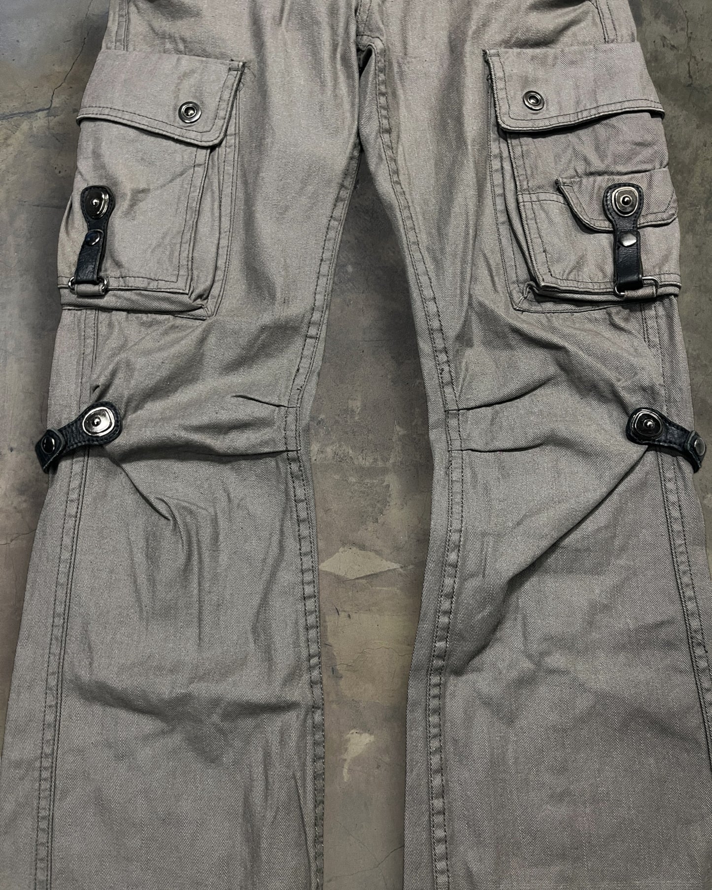TORNADO MART FLARED TACTICAL CARGO