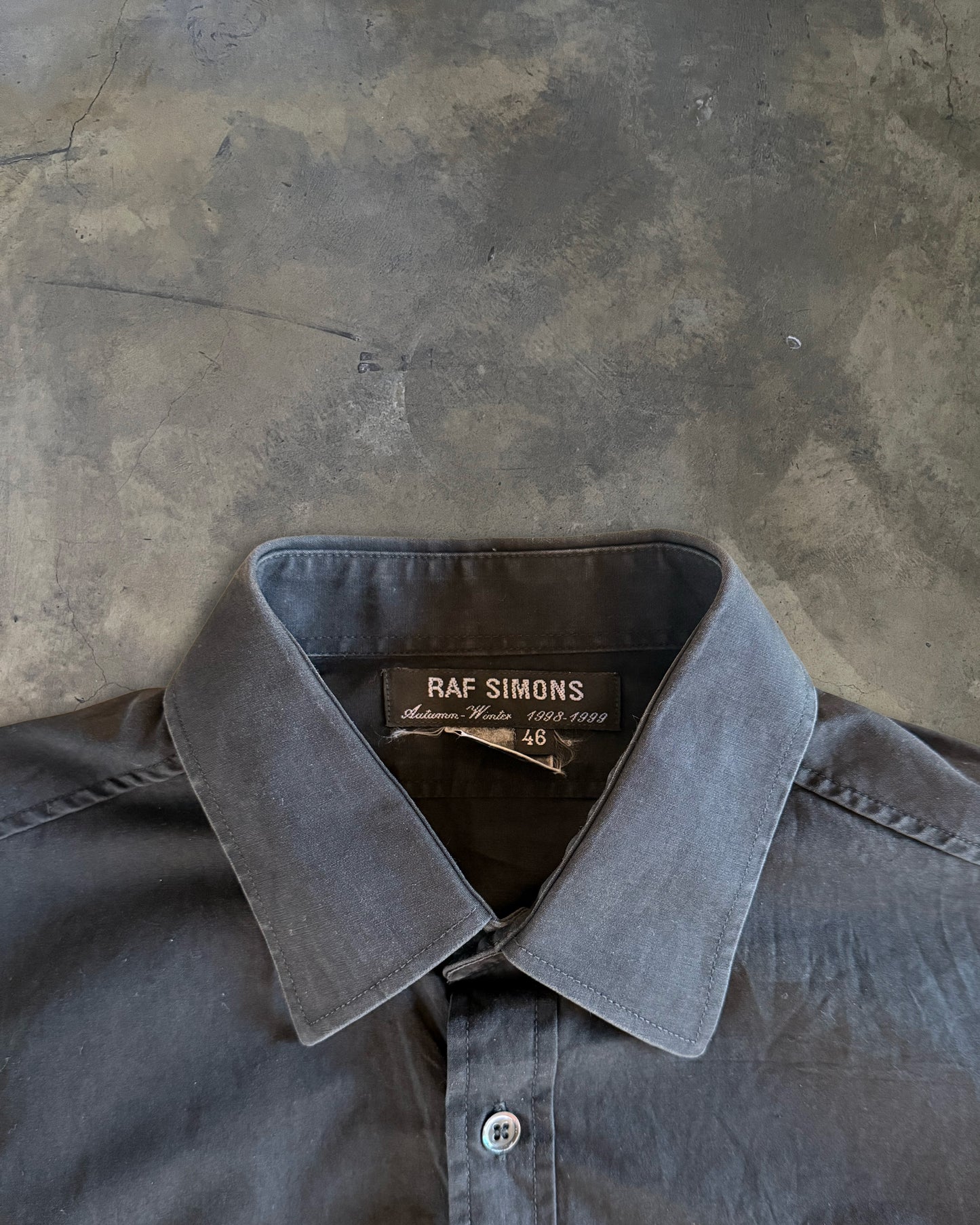 RAF SIMONS AW1998 RUNWAY BLACK BUTTON UP SHIRT
