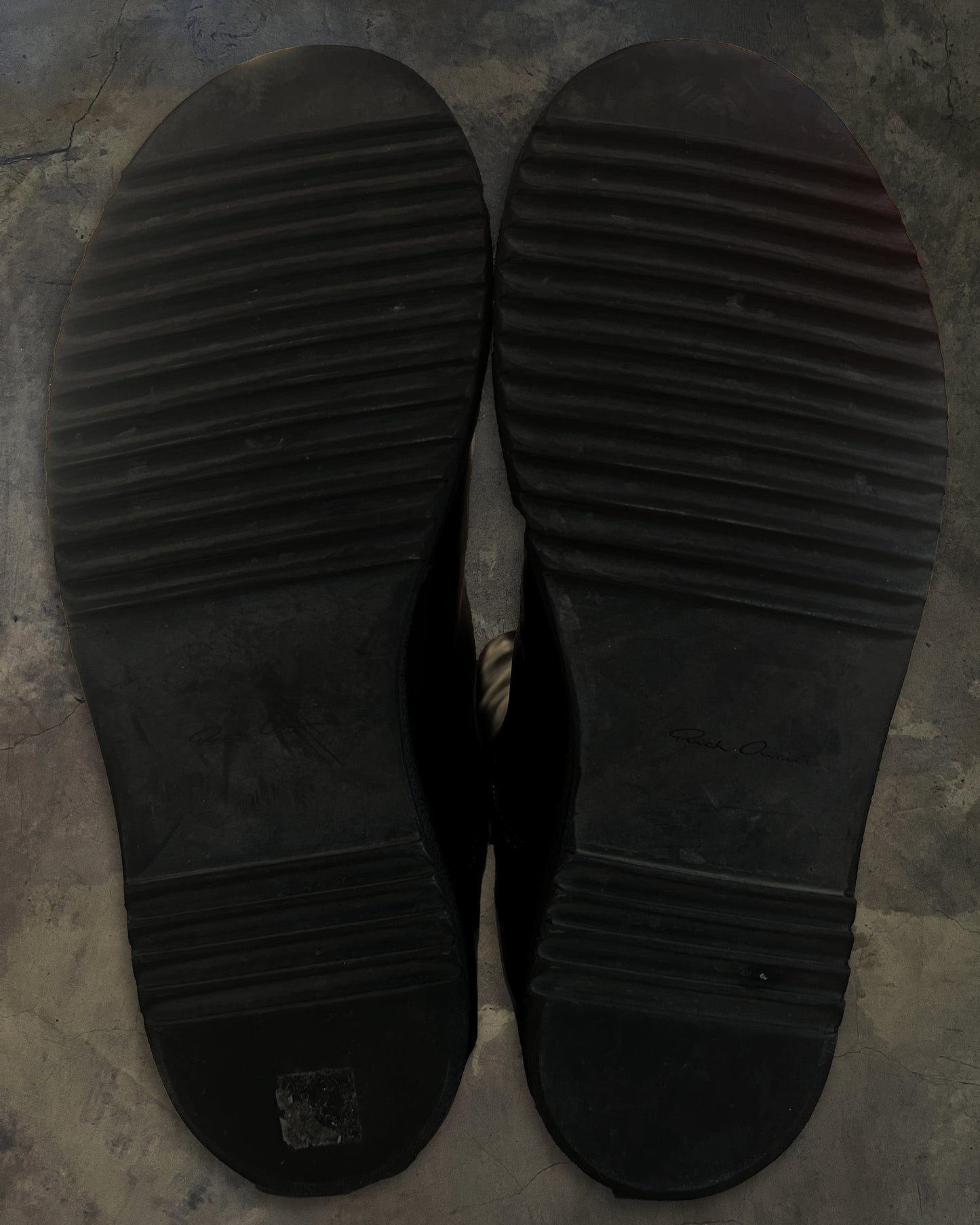 RICK OWENS FW2010 " GLEAM " SPIRAL CREEPER BOOTS