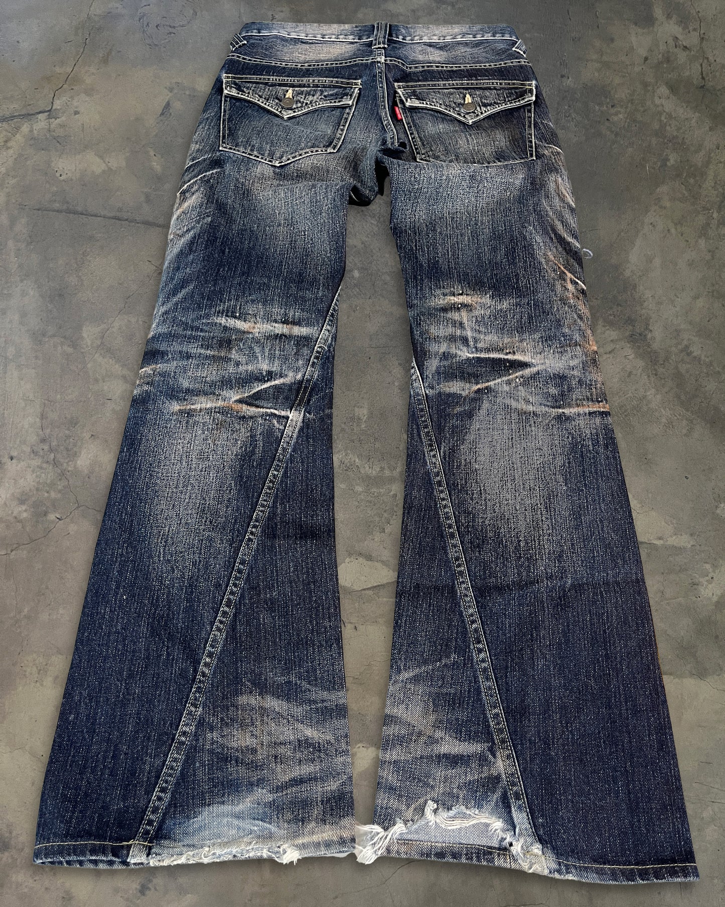 TORNADO MART MUDWASH CLAWMARK DENIM
