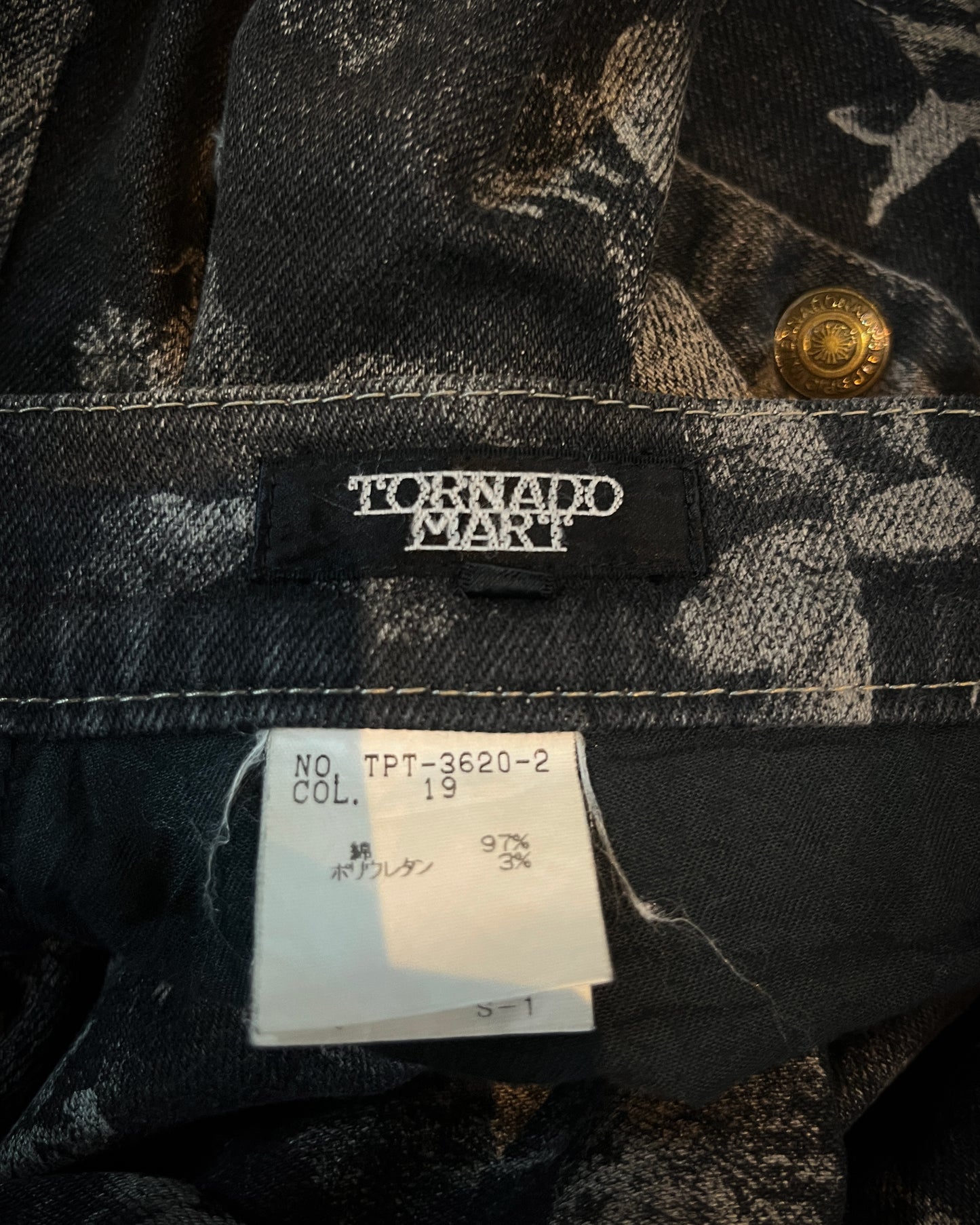 TORNADO MART FLORAL LASER ENGRAVED DENIM