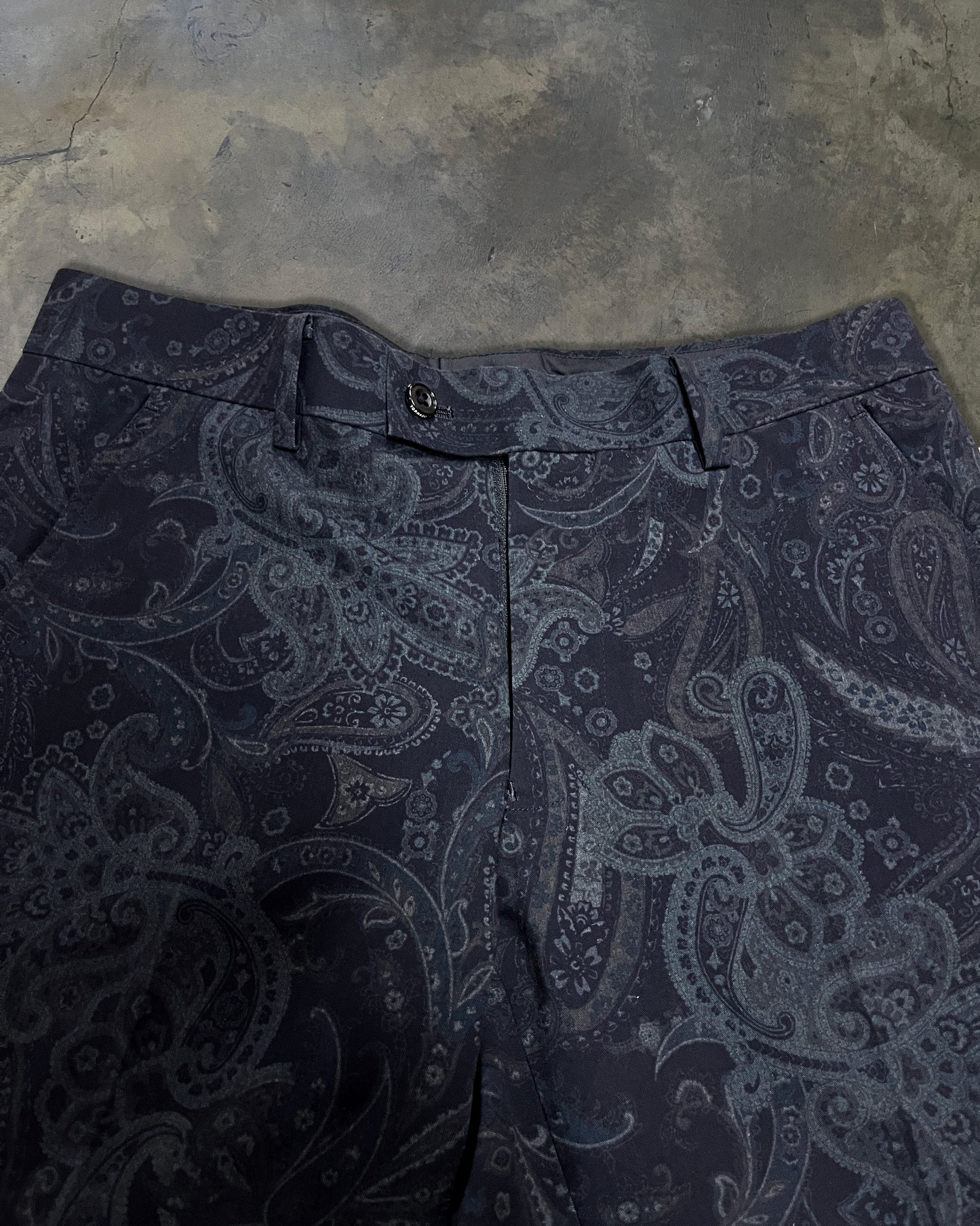 TORNADO MART BELL BOTTOM PAISLEY SLACKS