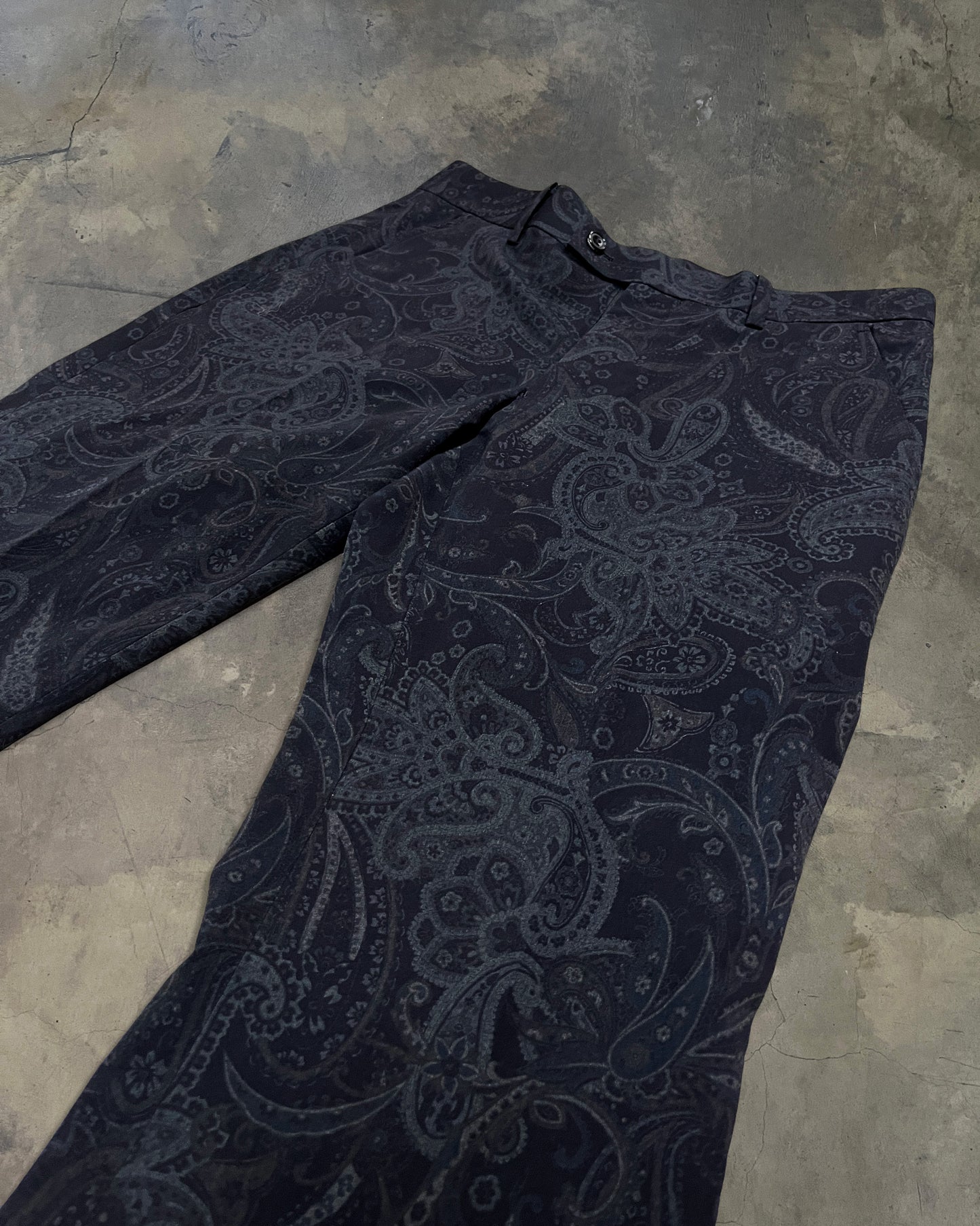 TORNADO MART BELL BOTTOM PAISLEY SLACKS