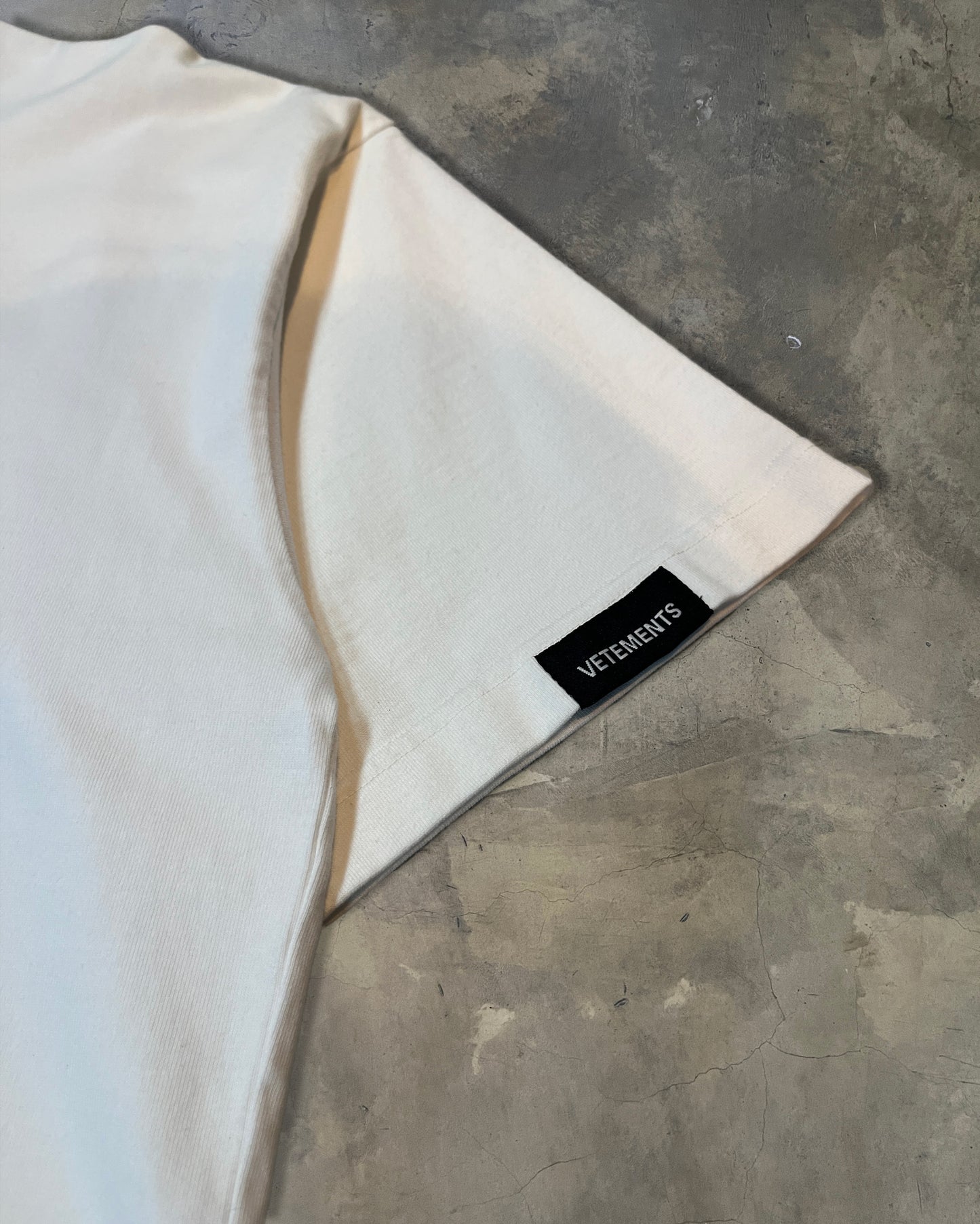 VETEMENTS SS20 ECSTASY T SHIRT