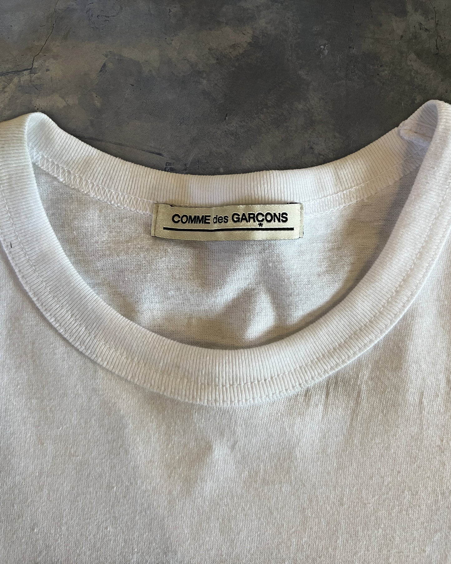 COMME DES GARCONS MYSTERY TEE
