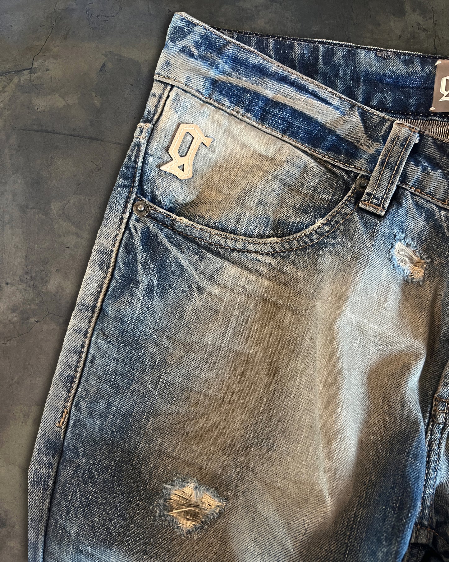 GALLIANO SKINNY WASHED DENIM