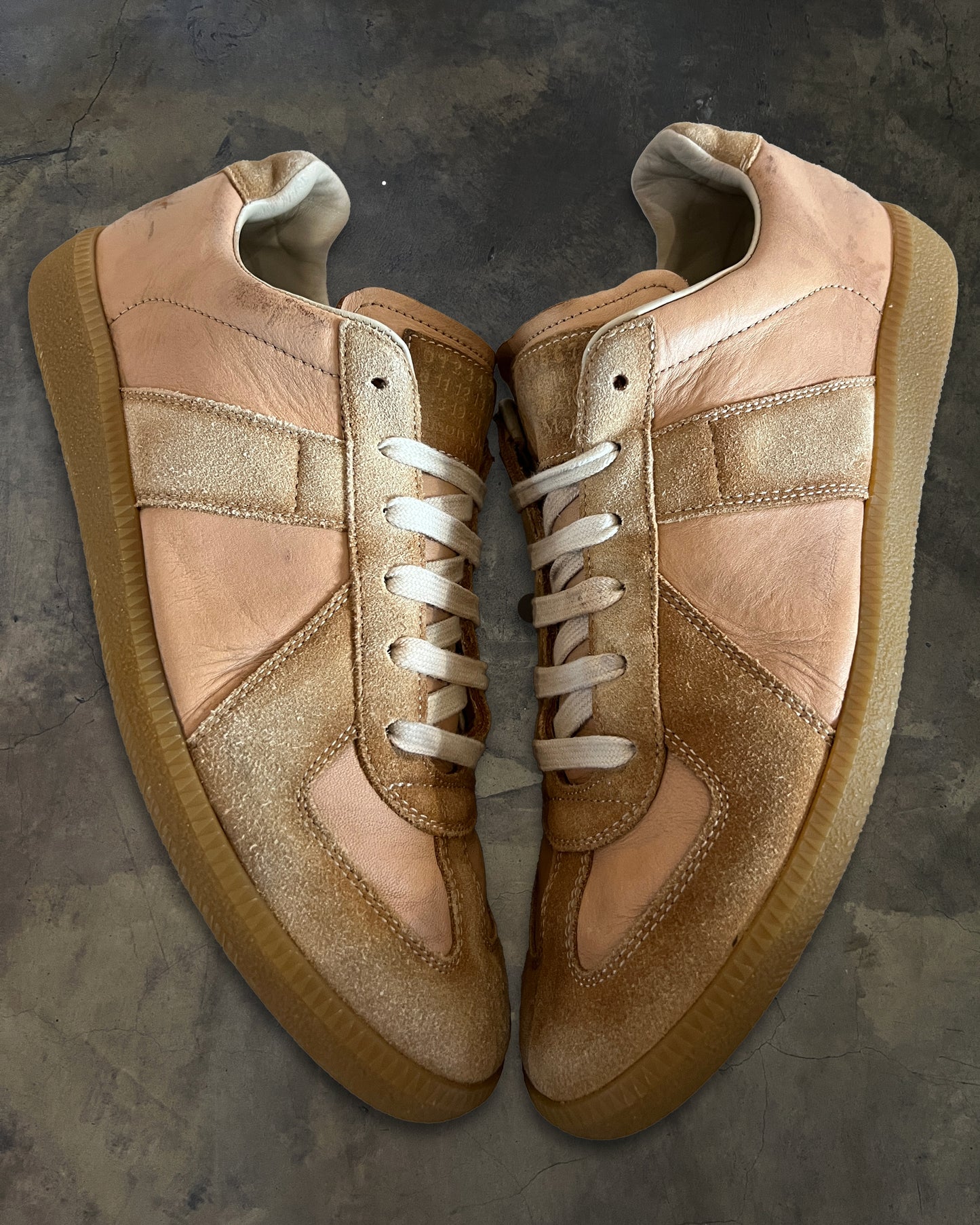 MAISON MARGIELA SALMON PINK GAT 43