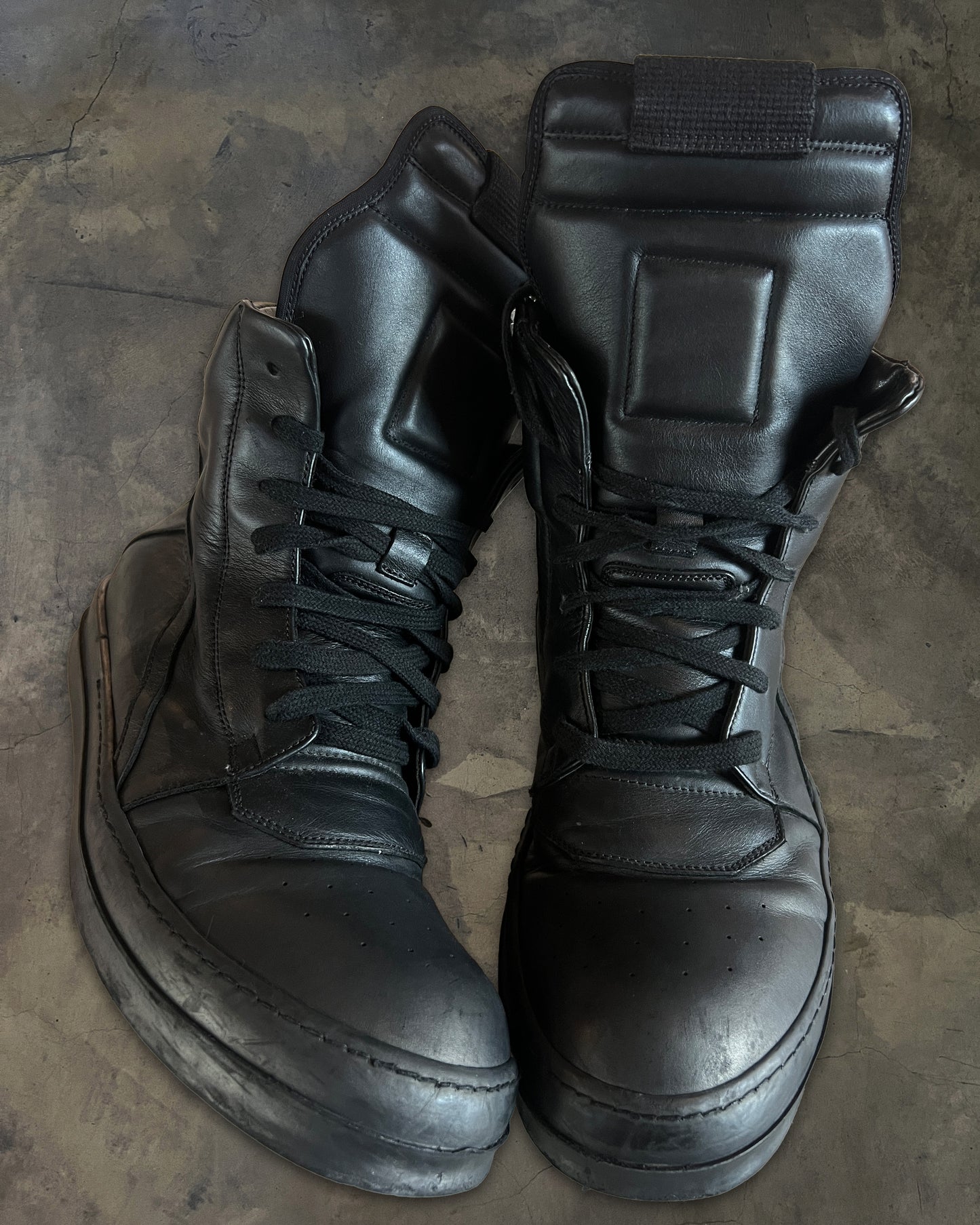 RICK OWENS SS2018 "DIRT" TRIPLE BLACK GEOBASKETS