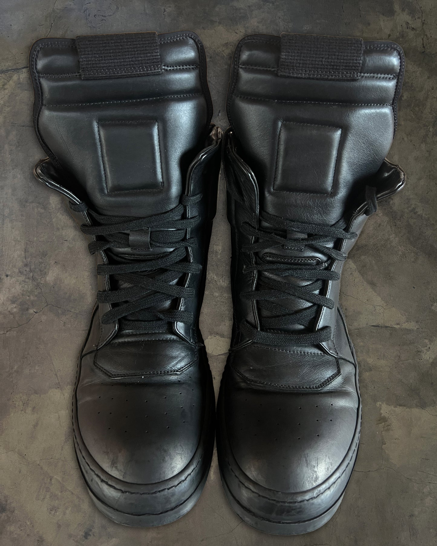 RICK OWENS SS2018 "DIRT" TRIPLE BLACK GEOBASKETS