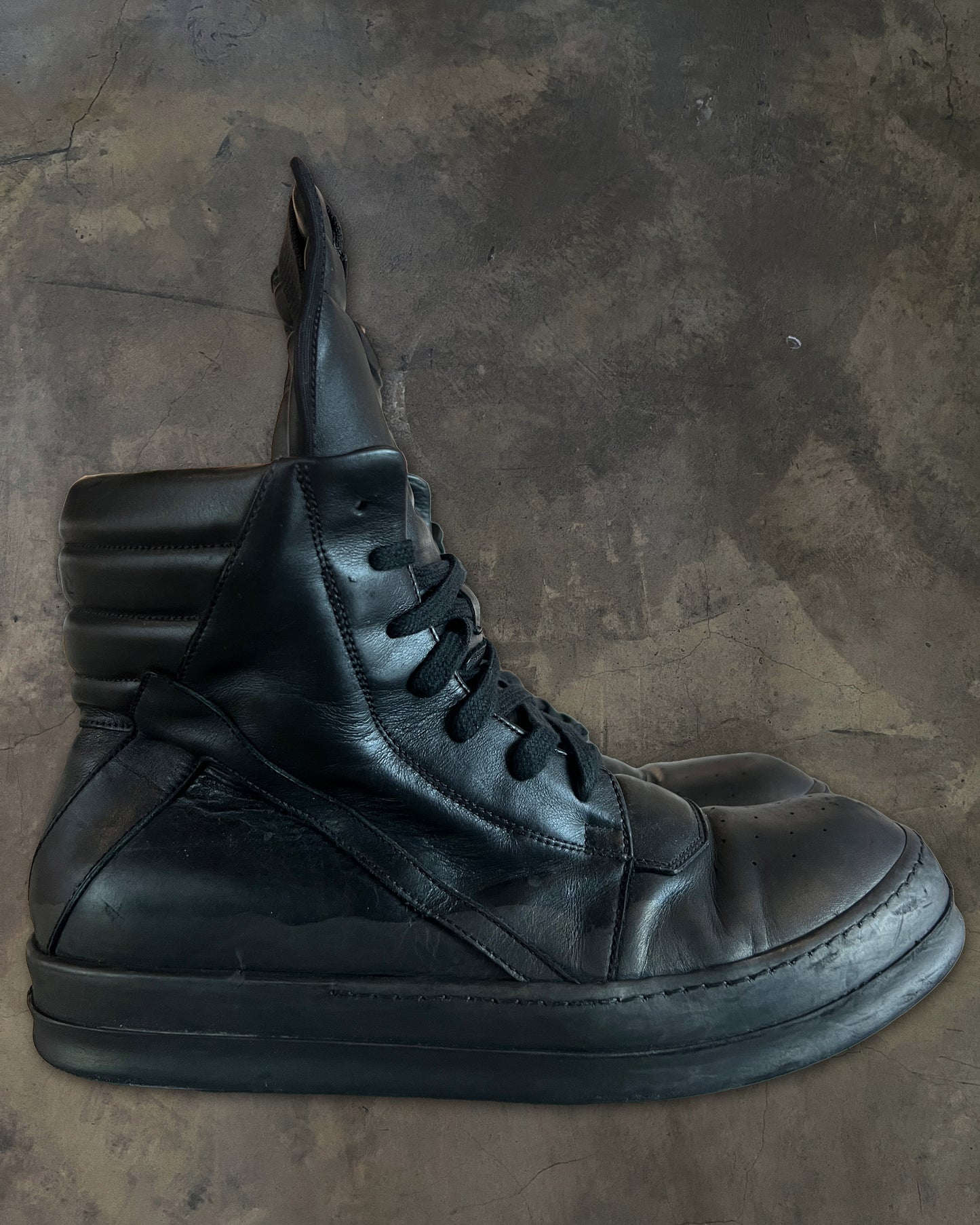 RICK OWENS SS2018 "DIRT" TRIPLE BLACK GEOBASKETS