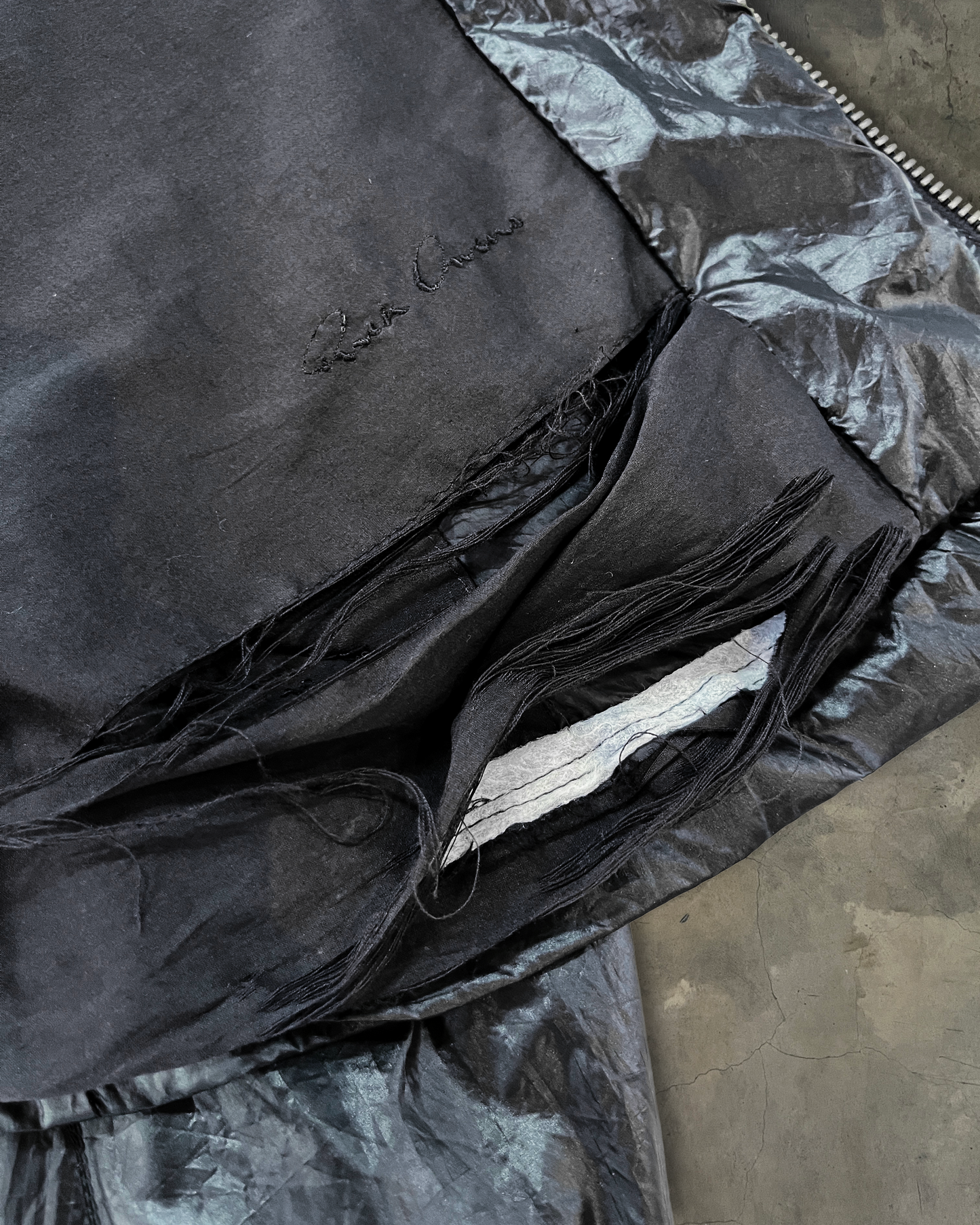 RICK OWENS SS2009 "STRUTTER" MAINLINE INTARSIA