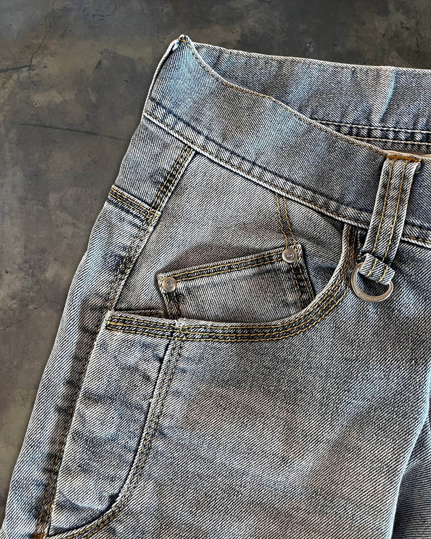 NICOLE CLUB LIGHT WASH DENIM