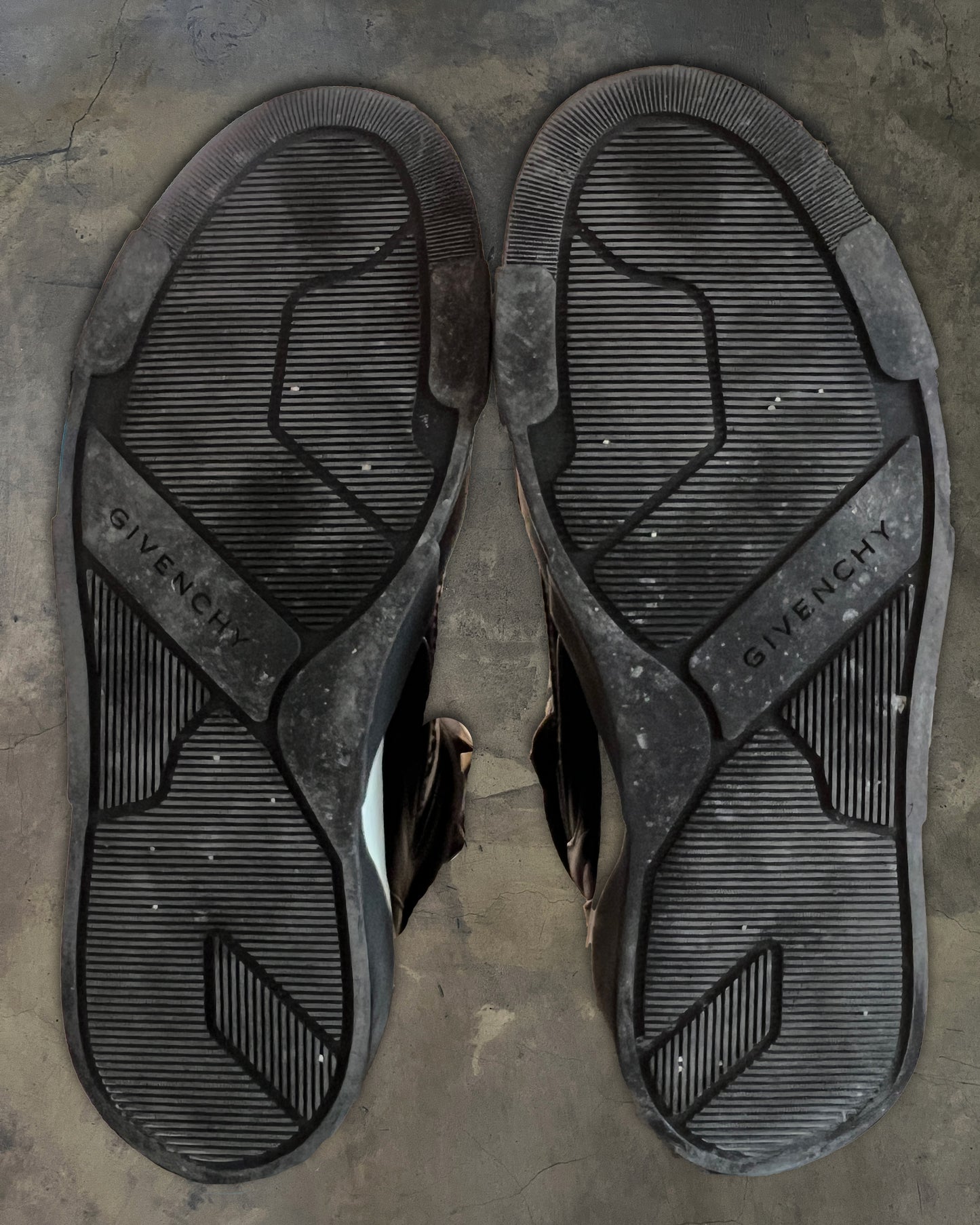 GIVENCHY TYSON HIGH TOPS