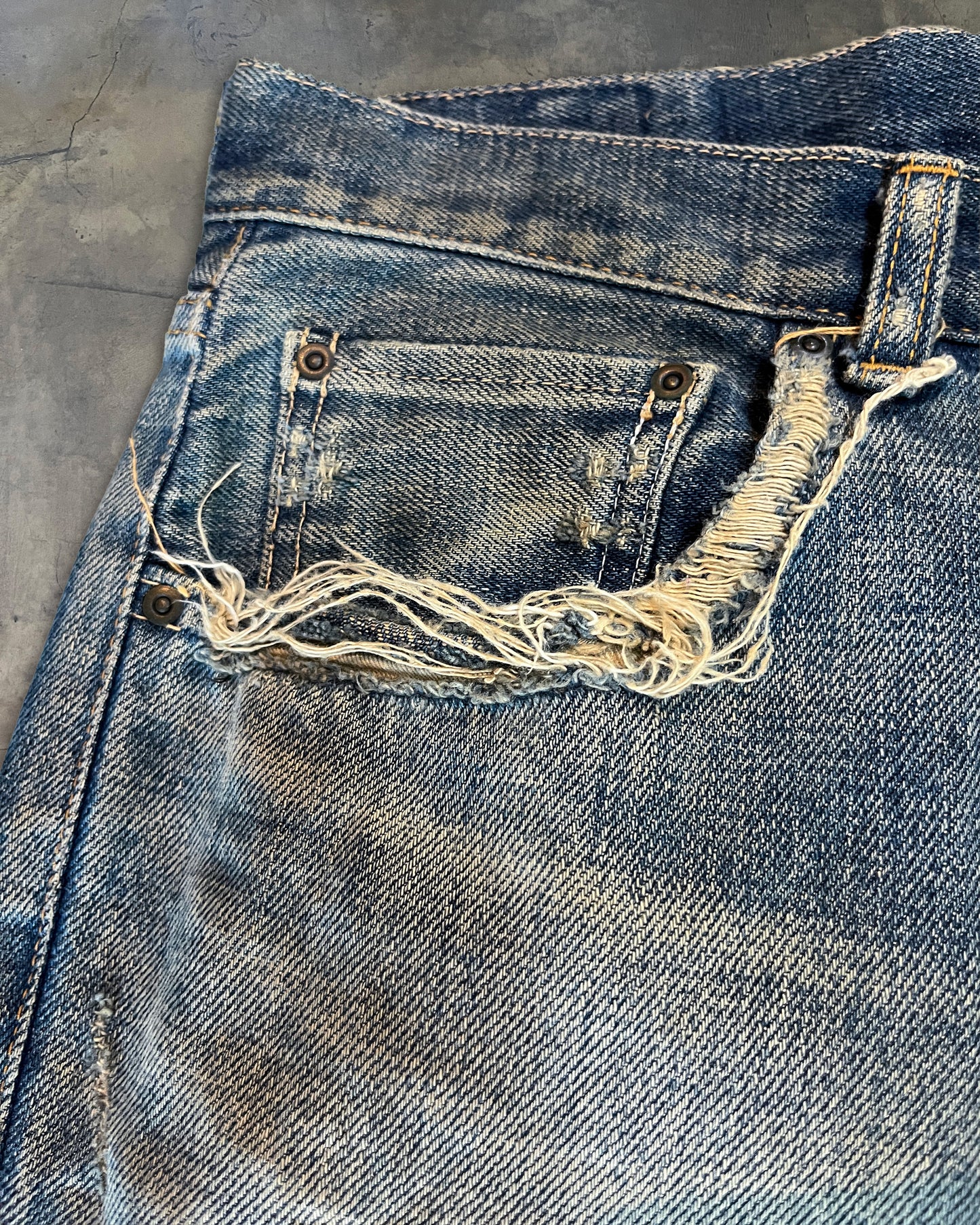 UNDERCOVER AW2004 “BUT BEAUTIFUL” 68 DENIM