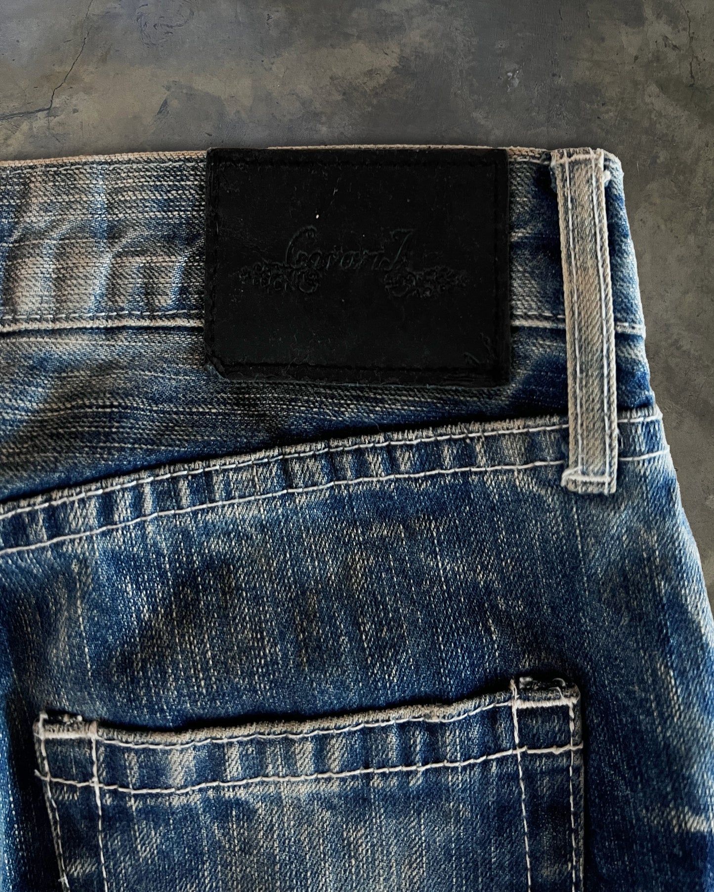 CAVARIA MUDWASH DENIM