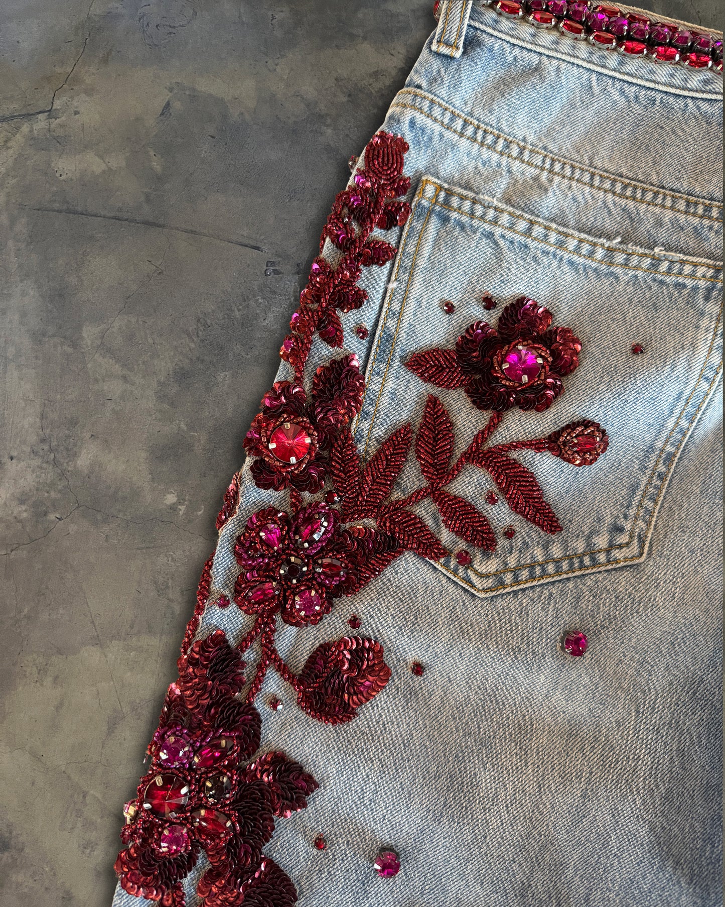 GUCCI SALON SS2023 EMBELLISHED JEANS