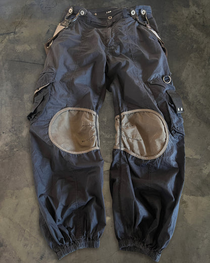 L.G.B SUSPENDER PARACHUTE CARGO