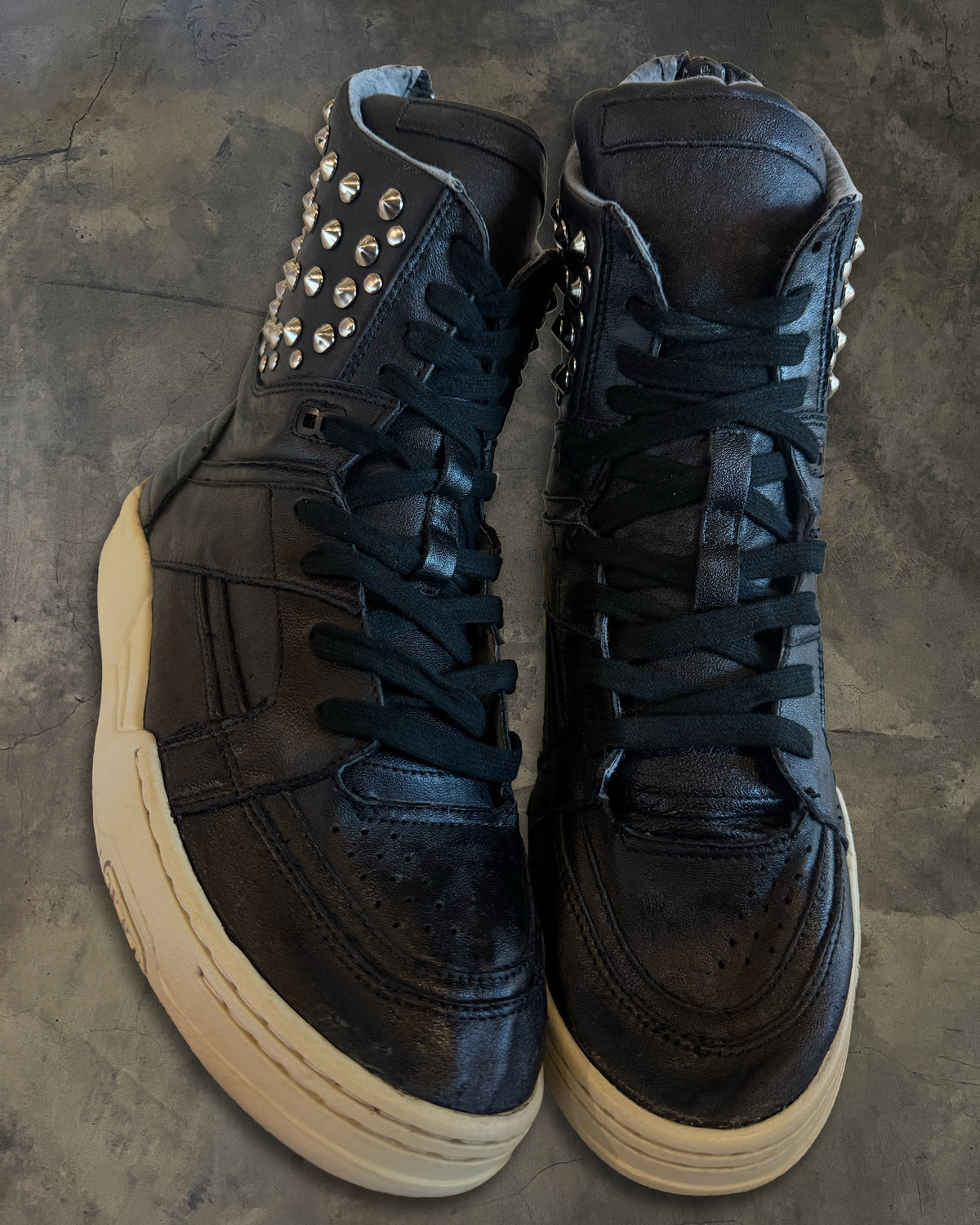 DIET BUTCHER SLIM SKIN STUDDED HIGH TOPS