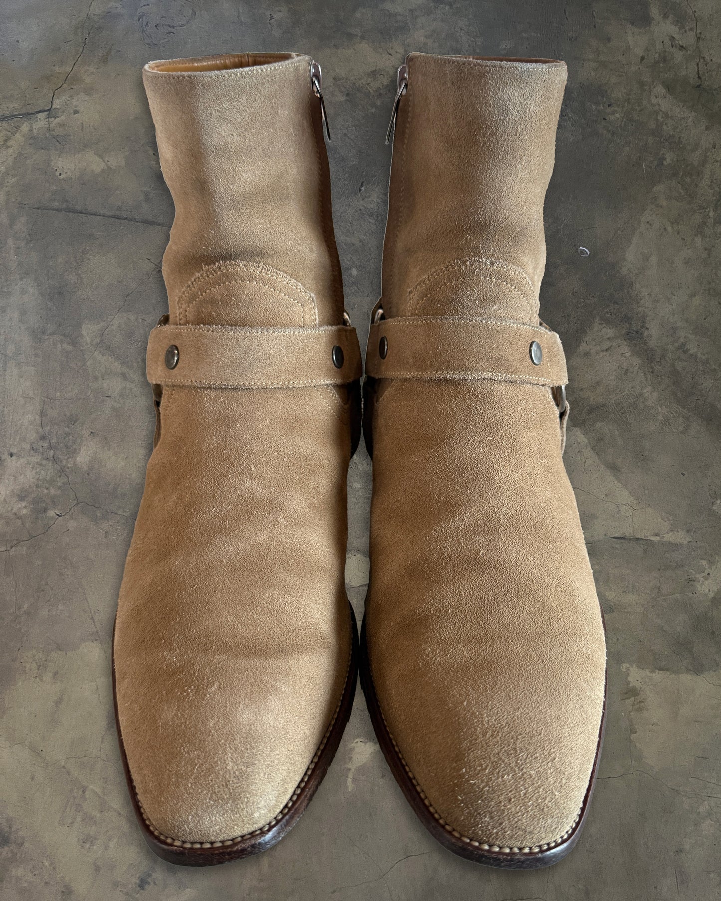 SAINT LAURENT BROWN SUEDE WYATT