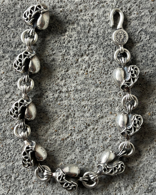 CHROME HEARTS "FLORAL HEART" MOTIF LINK HOOK BRACELET