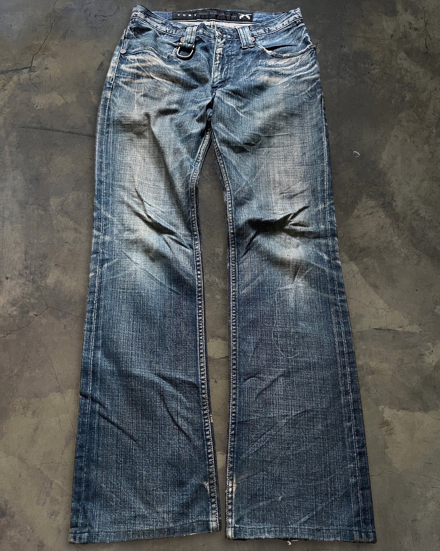 ROAR BOOT CUT WASHED DENIM