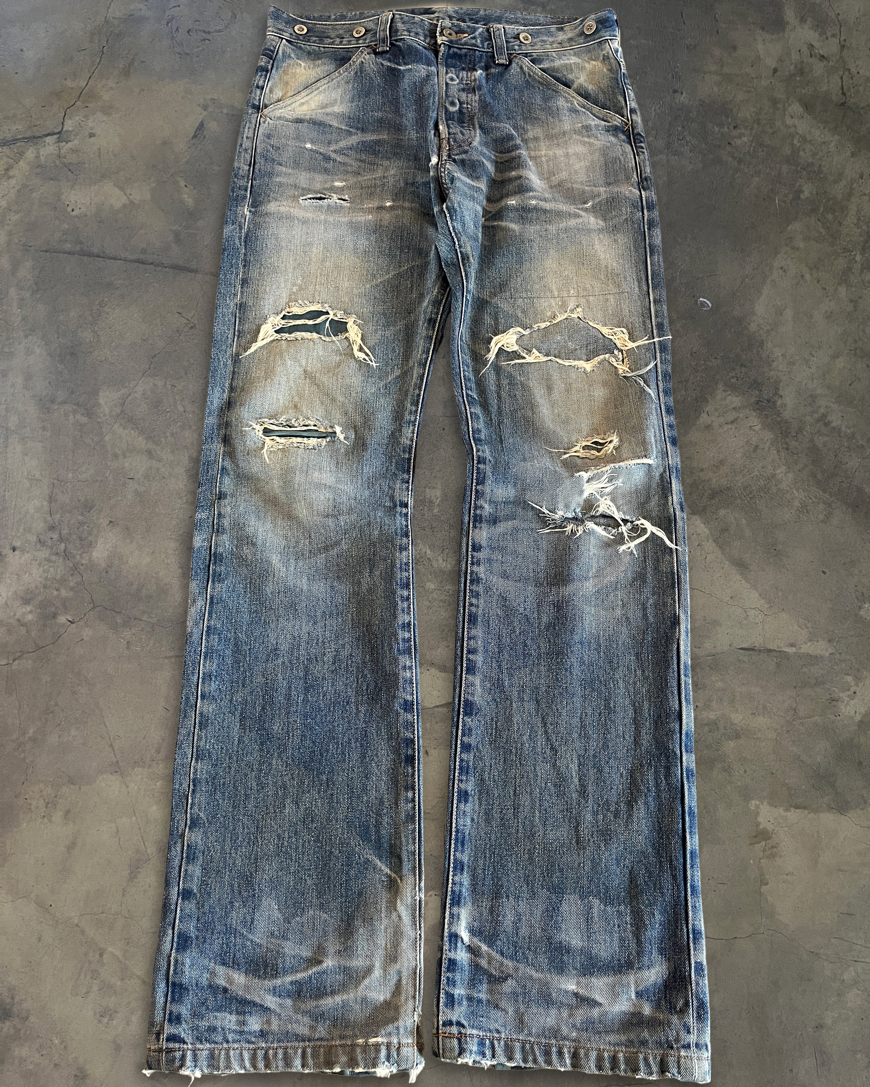ま*ん様 希少 ISAMU KATAYAMA BACKLASH ダメージデニムパ ISAMU KATAYAMA BACKLASH DISTRESSED PATCH REPAIR DENIM – glam archive