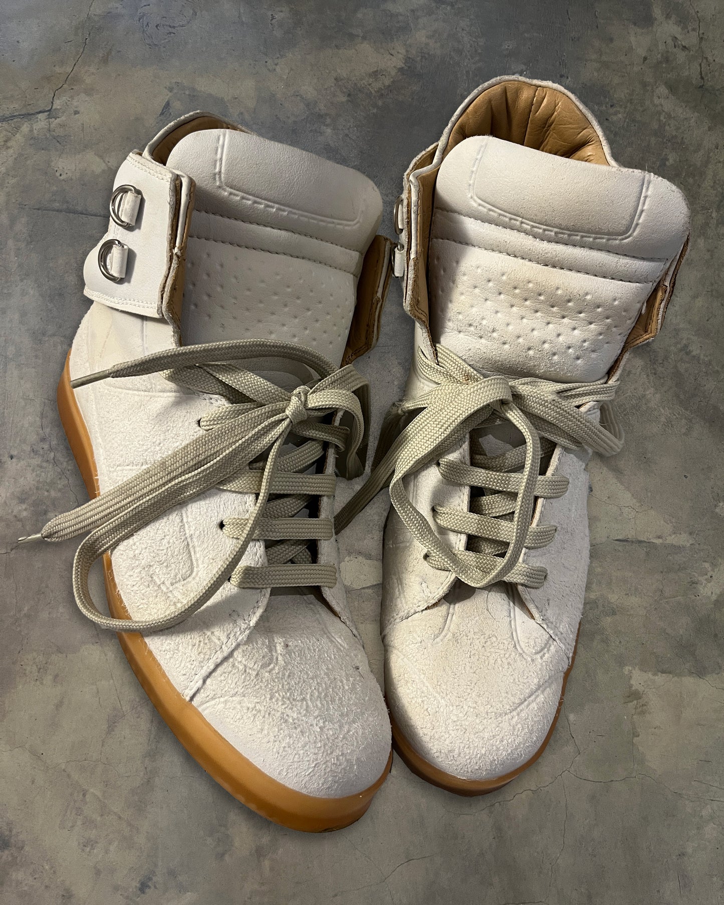 MARGIELA X H&M HIGH TOP SNEAKER