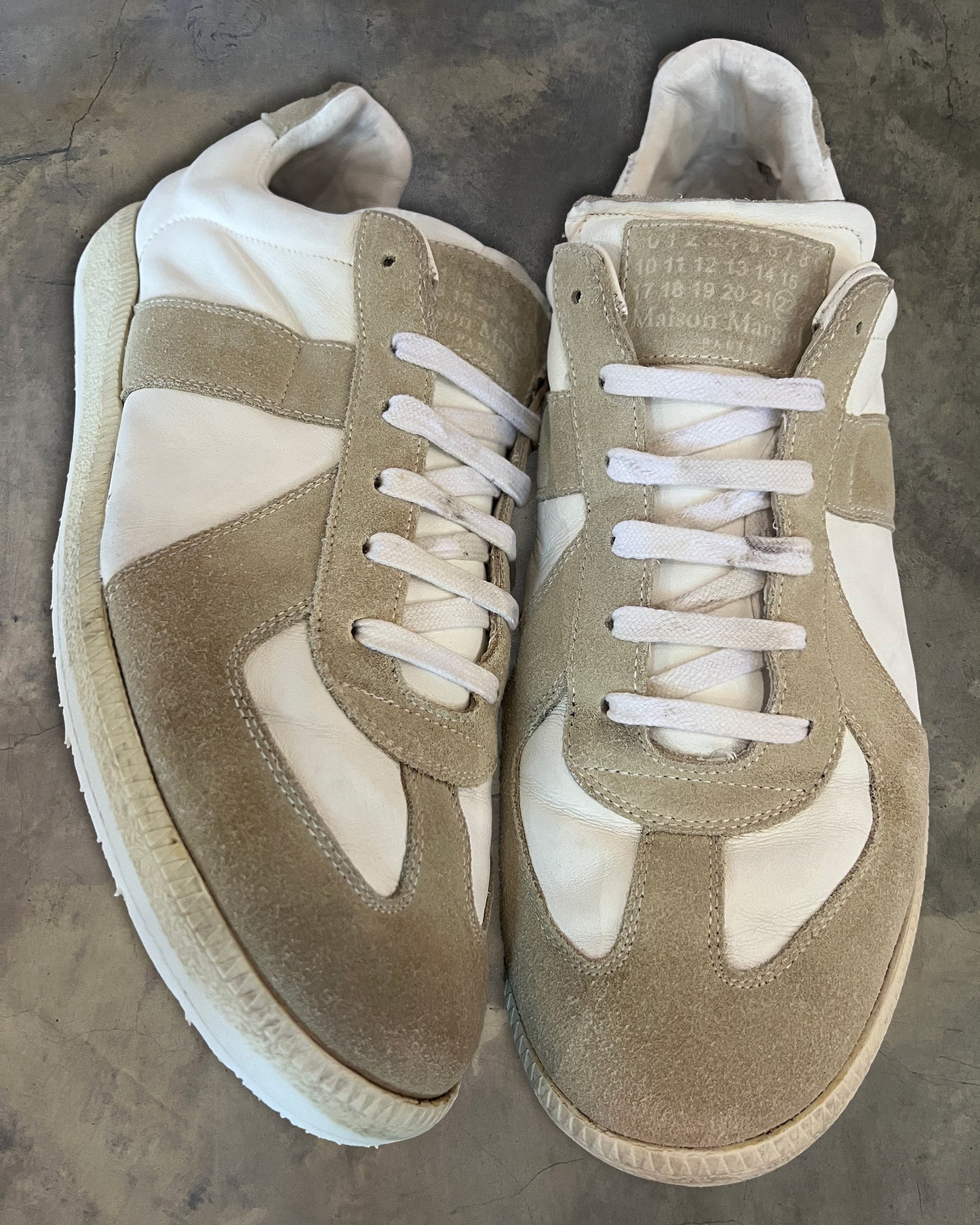 MASION MARGIELA GAT 44