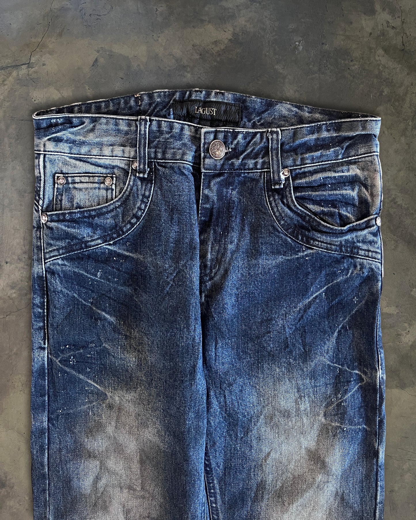 LAGUST MUD WASHED DENIM