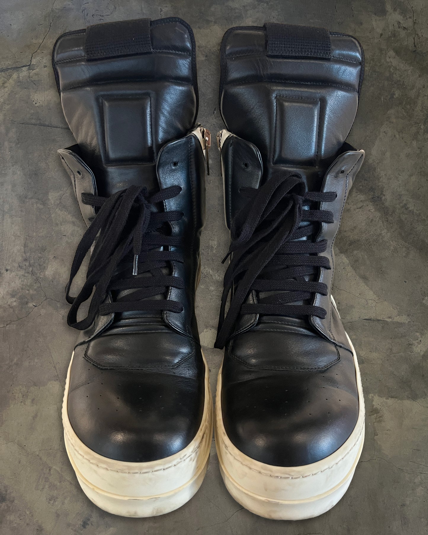 RICK OWENS HIGH TONGUE GEOBASKET 45.5