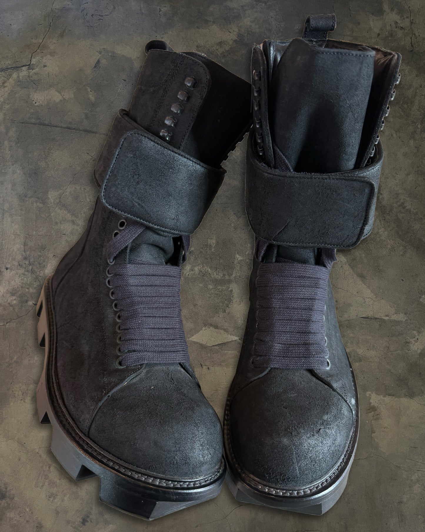 RICK OWENS FW2013 ‘PLINTH’ RUNWAY BLISTERED MEGATOOTH BOOTS