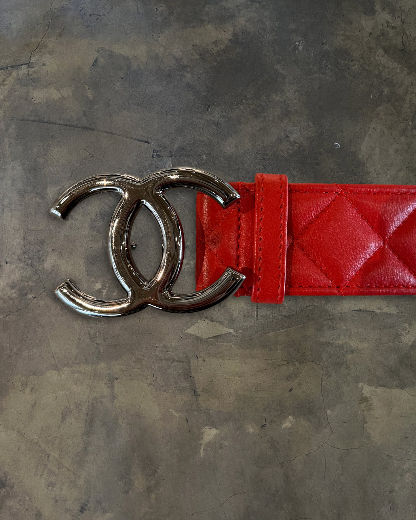 CHANEL SS2014 PIRU RED QUILTED CC BELT