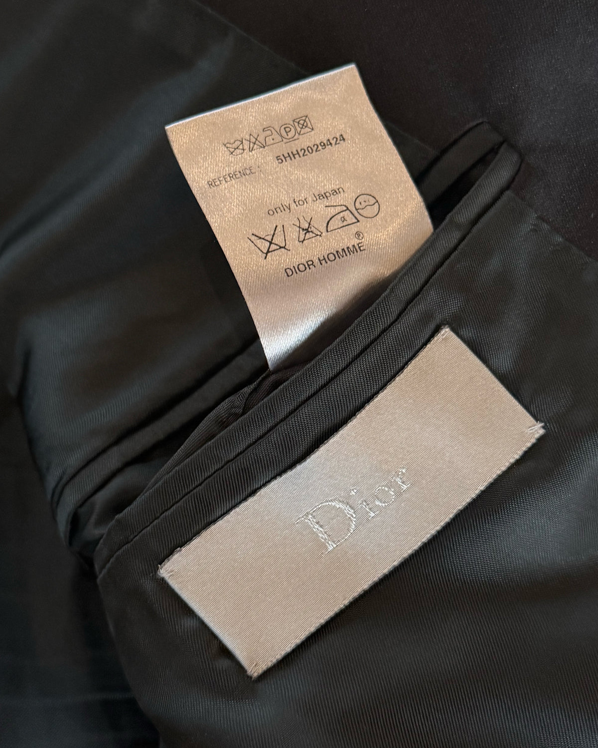 DIOR HOMME AW2005 CUTAWAY TUXEDO BLAZER