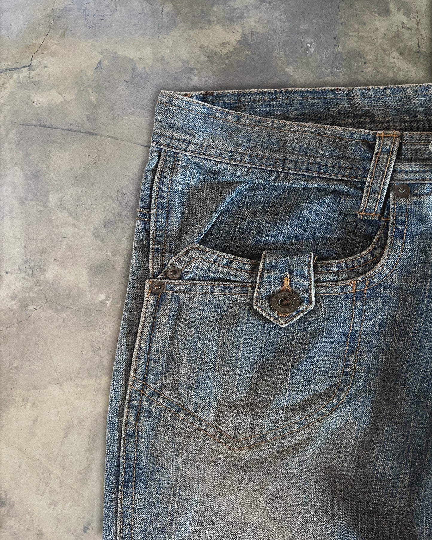 MORGAN HOMME LIGHT WASHED DENIM