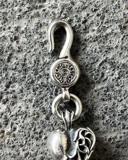 CHROME HEARTS "FLORAL HEART" MOTIF LINK HOOK BRACELET