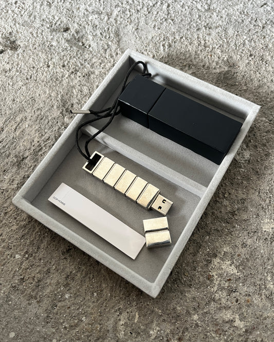 DIOR HOMME AW2007 "NAVIGATE" BRASS USB