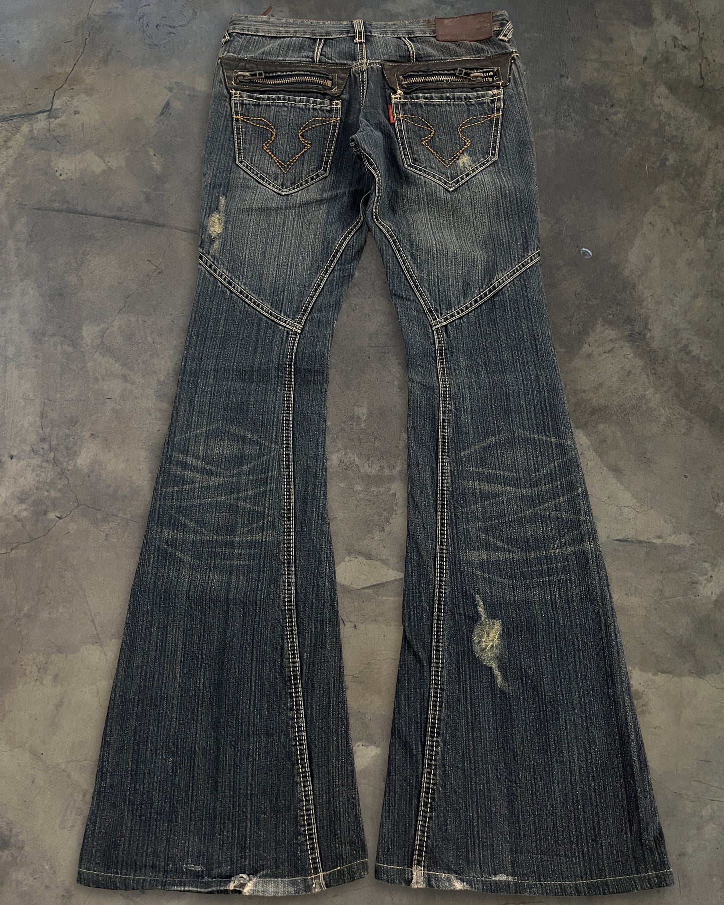 TORNADO MART FLARED ZIP DENIM