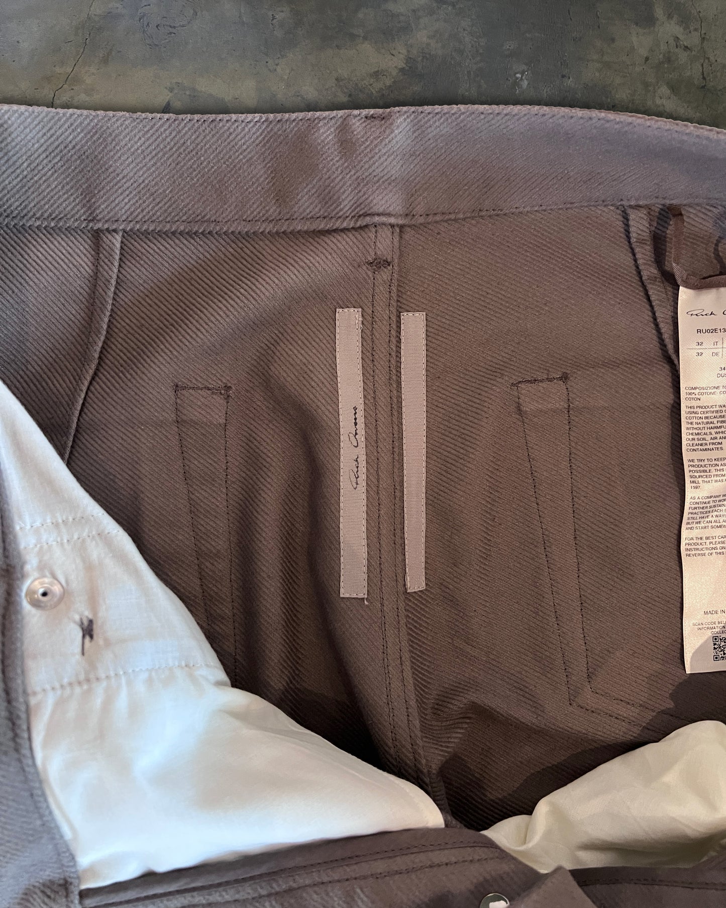 RICK OWENS FW2025 "CONCORDIANS" DUST DOUBLE CARGO PANTS