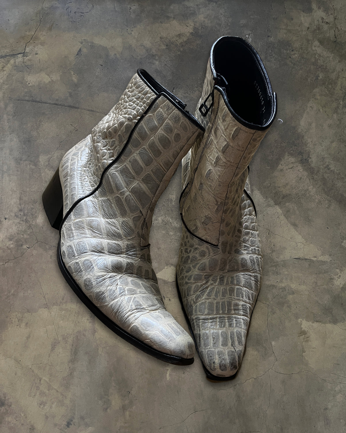 5351 POUR LES HOMMES CROCODILE LEATHER ZIPPED BOOTS – glam archive