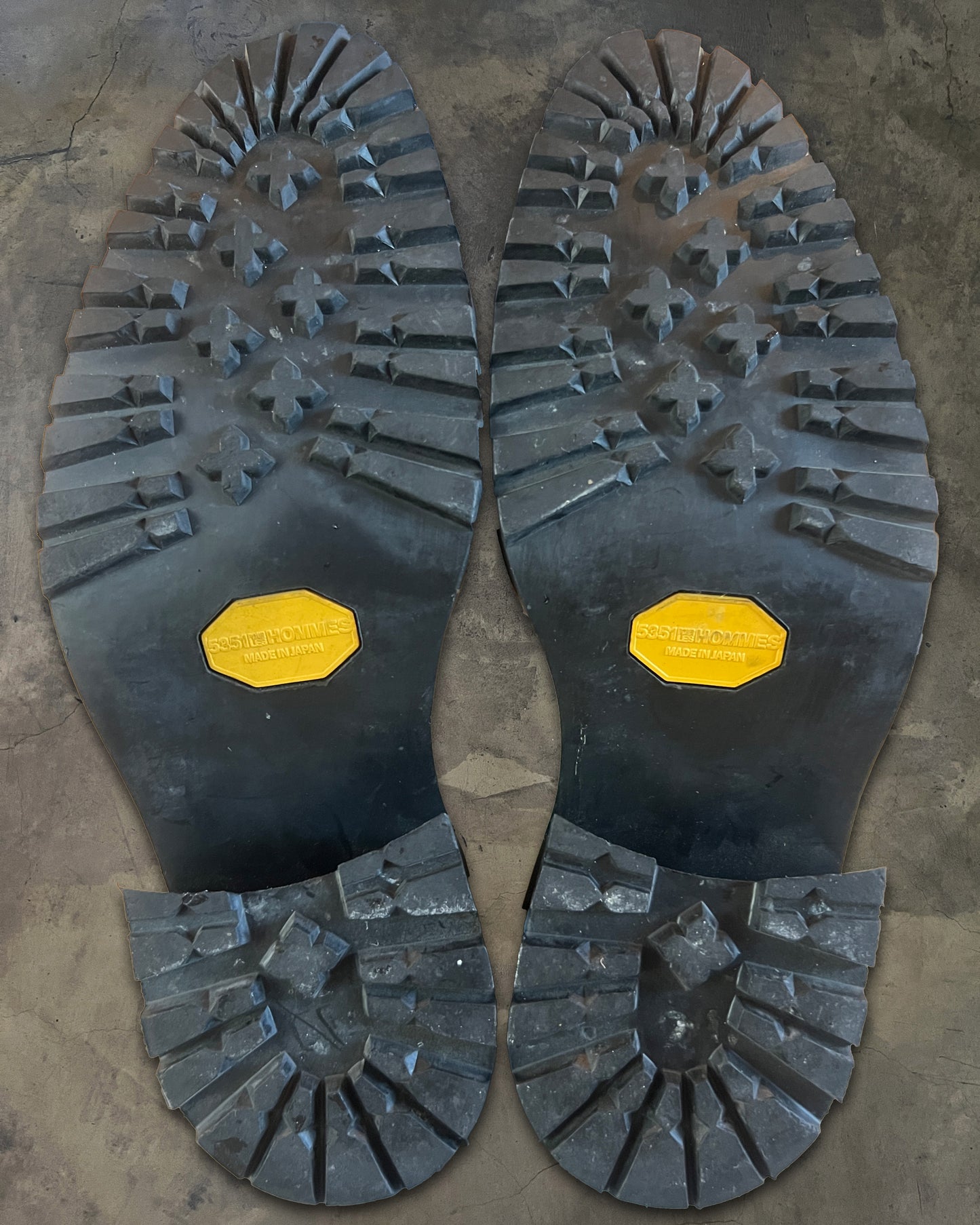 5351 POUR LES HOMMES SPLATTER BUCKLED BOOTS