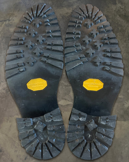 5351 POUR LES HOMMES SPLATTER BUCKLED BOOTS