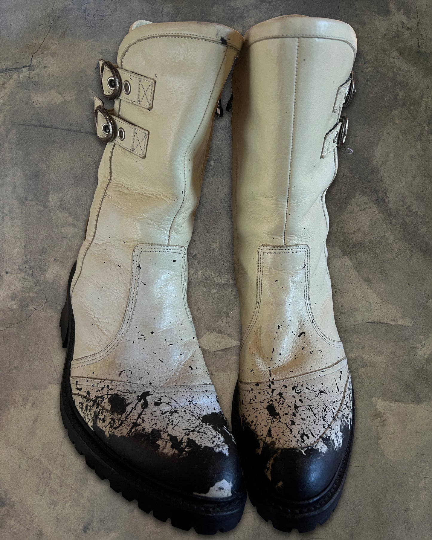 5351 POUR LES HOMMES SPLATTER BUCKLED BOOTS