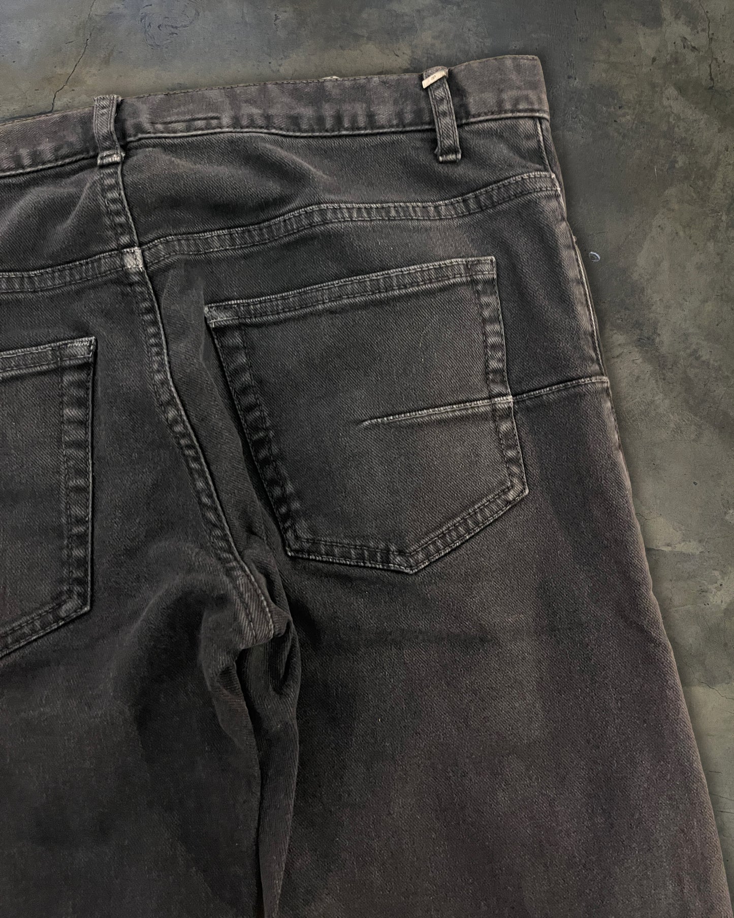 DIOR HOMME FW2010 DISTRESSED DENIM